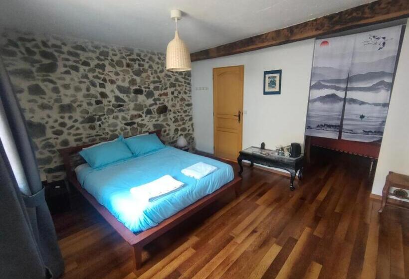 ベッドアンドブレックファースト Chambres D Hôtes Les Chatougoulis