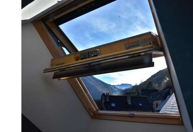 ベッドアンドブレックファースト Chambres D Hôtes Les Chatougoulis