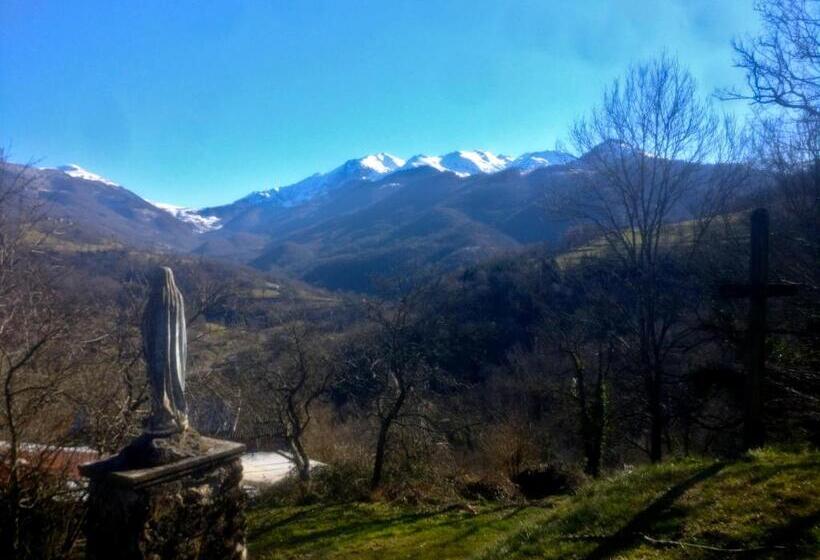 ベッドアンドブレックファースト Chambres D Hôtes Les Chatougoulis