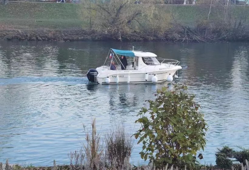 Aamiaismajoitus (B&B) Les Pingouins De La Marne