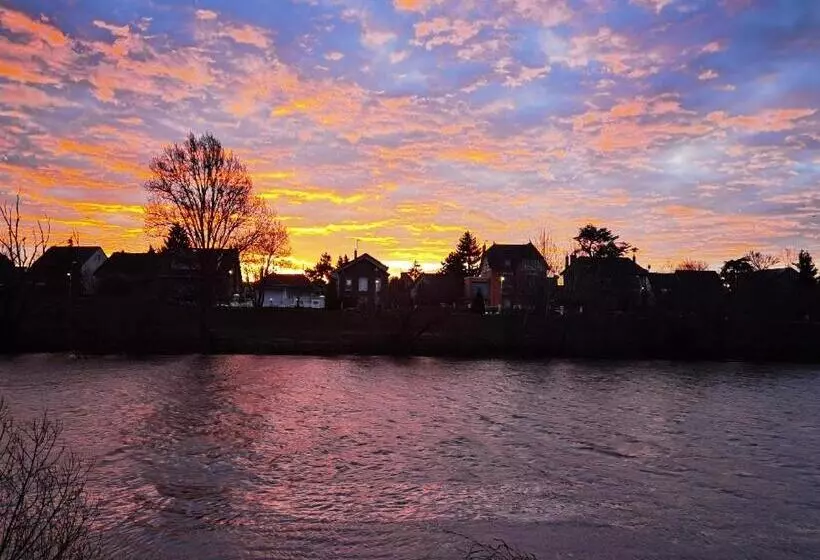Aamiaismajoitus (B&B) Les Pingouins De La Marne