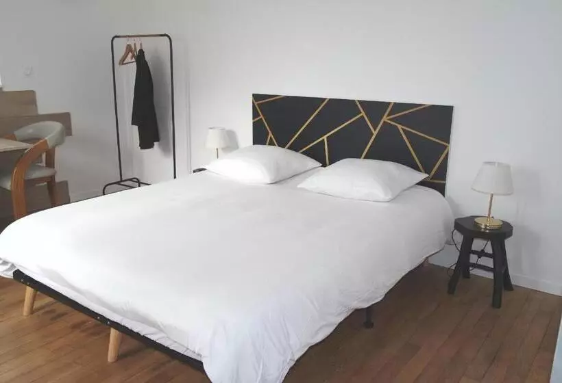 Aamiaismajoitus (B&B) Logement De La Sittelle