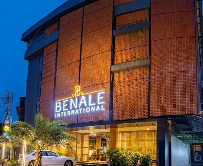 ホテル Benale International