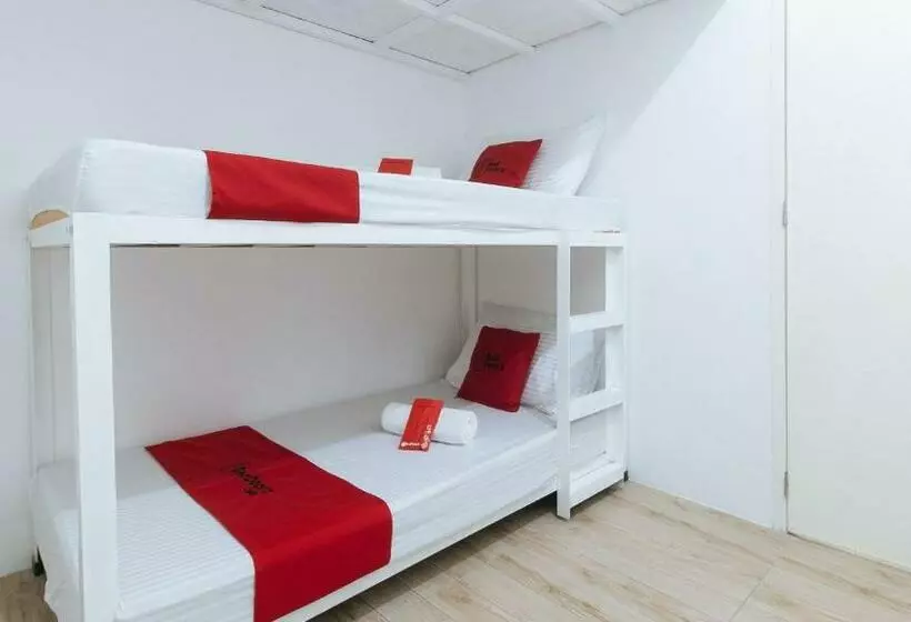 ホテル Bernwoods Extyn B&b Dormitory
