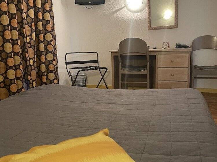 בית מלון כפרי De La Gare