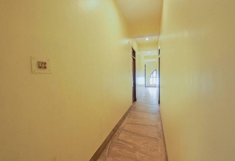 Hotel Capital O 84581 The Prestige Tridev