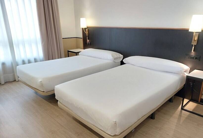 هتل Costa Atlantica