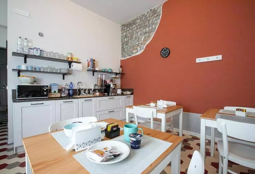 تختخواب و صبحانه Casa Livia