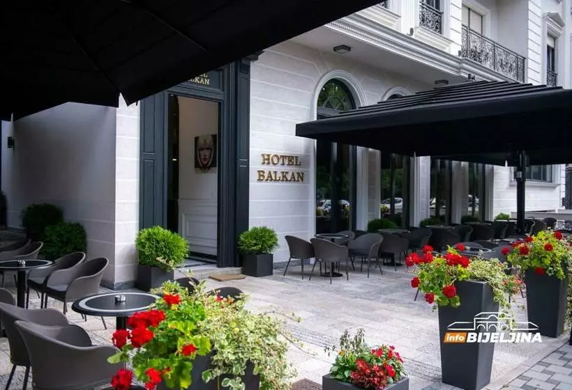 هتل Balkan