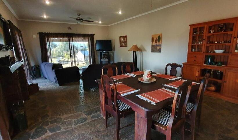 호텔 Berlouri Guest House