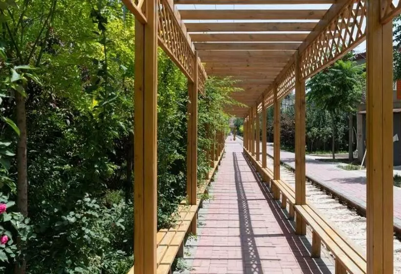 Urba Hotel Shahe Kerry Business