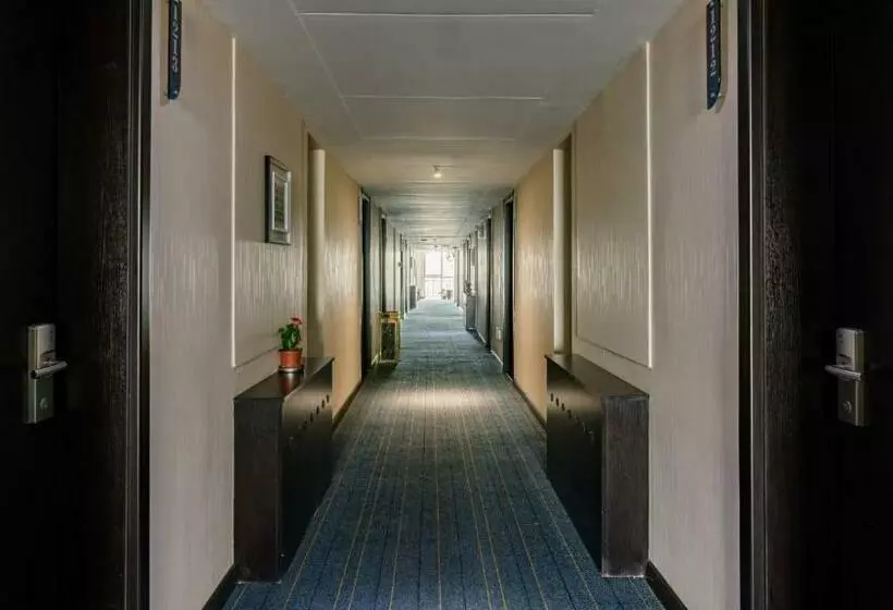 Urba Hotel Shahe Kerry Business