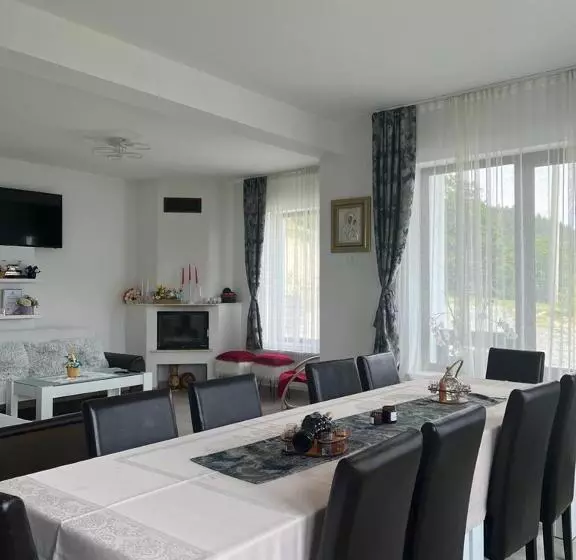 Pensiunea Agroturistica Acvila Apusenilor