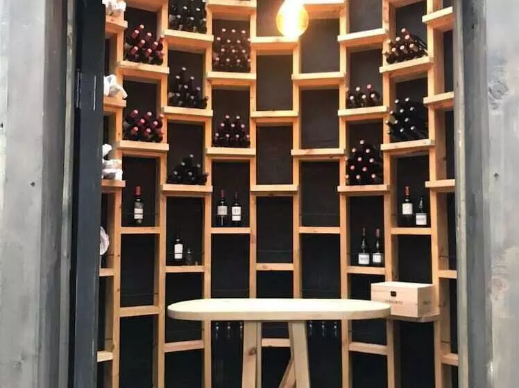 هتل & Cava Estancia Rilán