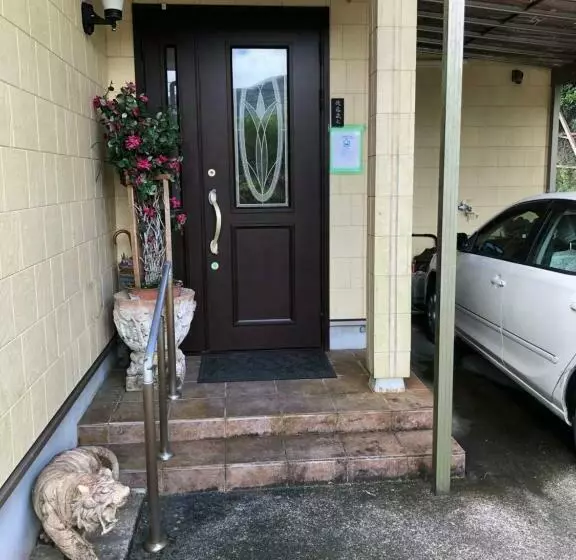 Majatalo Guest In Shallman