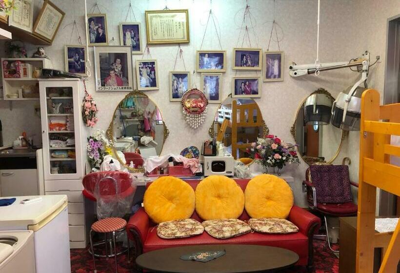 פנסיון Guest In Shallman