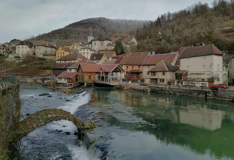 فندق صغير Best Price #b Le Schiste 7x Room