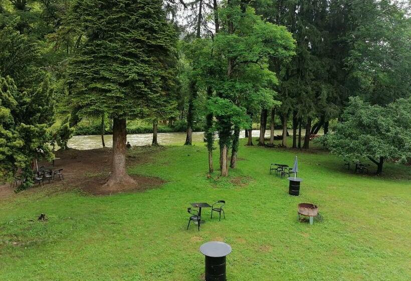 فندق صغير Best Price #b Le Schiste 7x Room