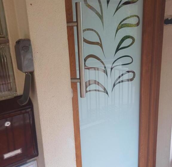 민박 Gîte Ou Chambres D Hôtes Entrée Privée