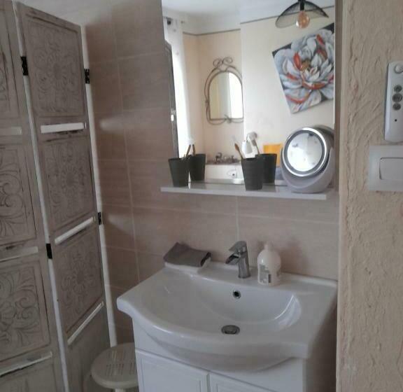 민박 Gîte Ou Chambres D Hôtes Entrée Privée