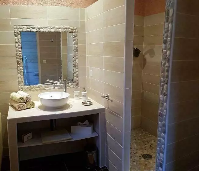 ベッドアンドブレックファースト Le Mas Des Hibiscus