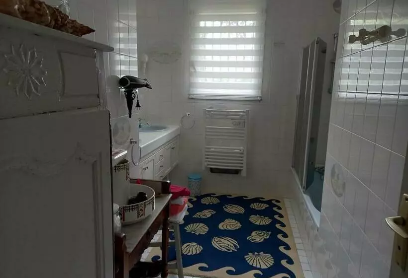 Aamiaismajoitus (B&B) Marie