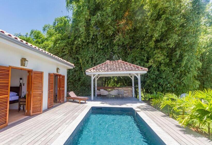 هتل Habitation Saint Charles Hôtel De Charme & Spa