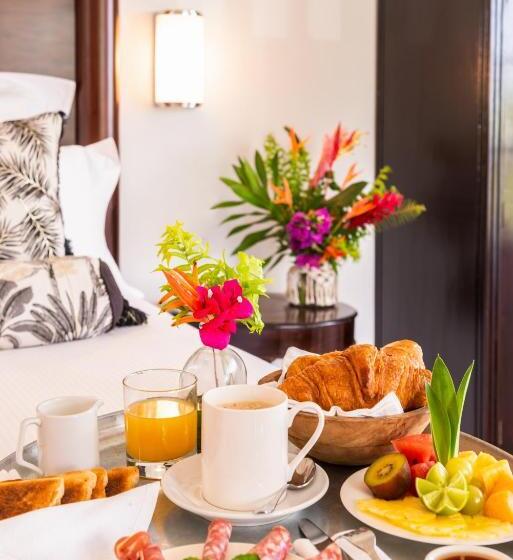 هتل Habitation Saint Charles Hôtel De Charme & Spa