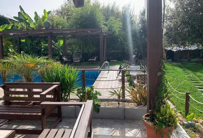 پانسیون Garden Place Alojamento Local