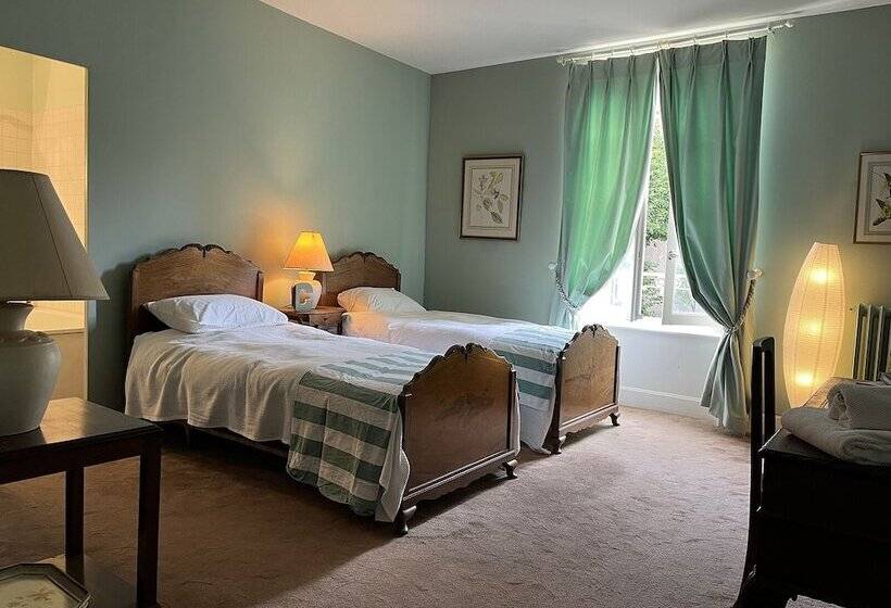 بنسيون Le Rouzet