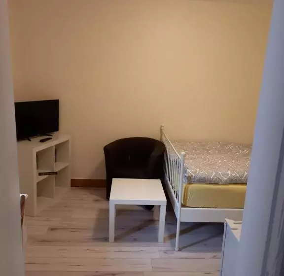 پانسیون Monteurzimmer Lützow