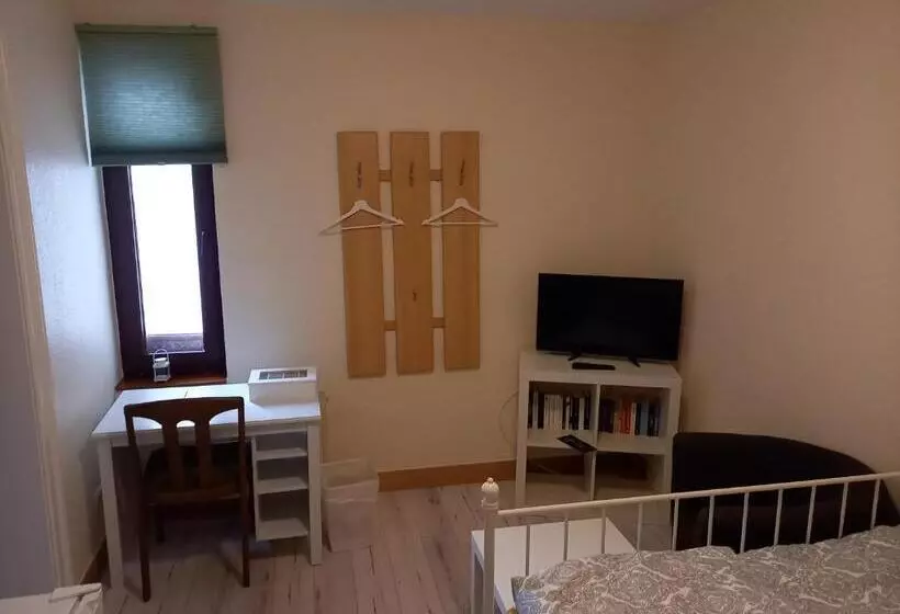 پانسیون Monteurzimmer Lützow