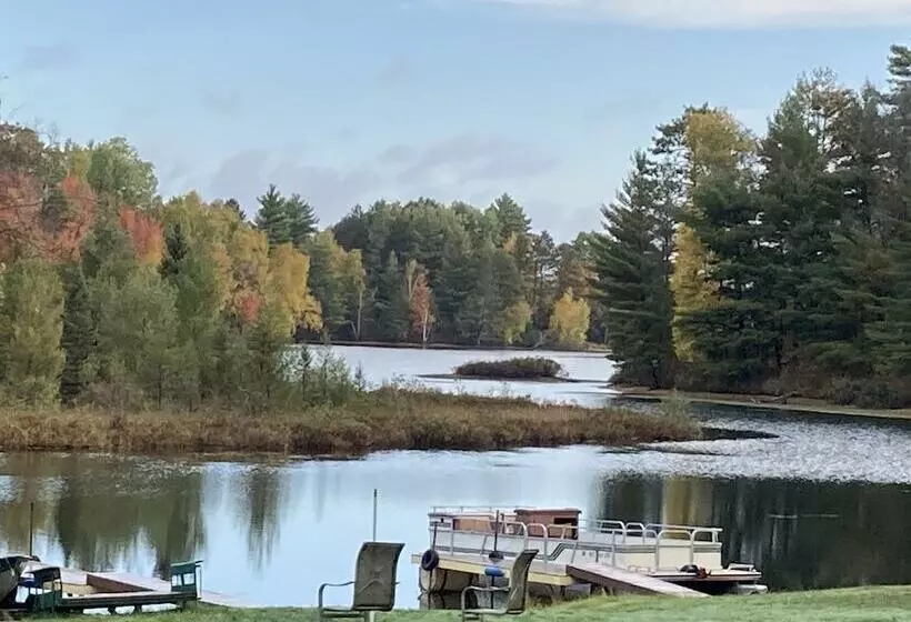 ペンション Musky Joes Twin Pines Resort