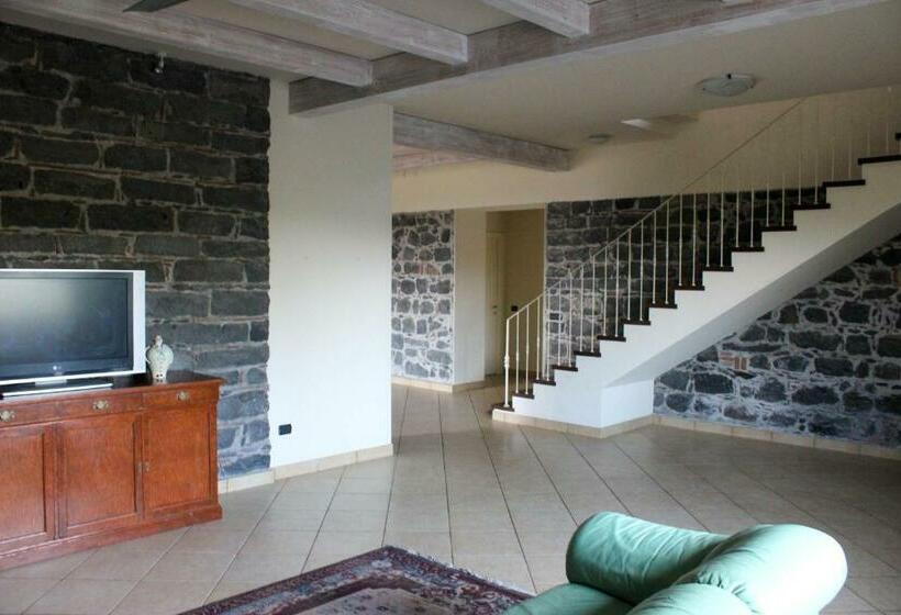 פנסיון Ranch Simeto