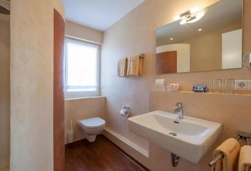 Majatalo Sonnenhof Hagnau