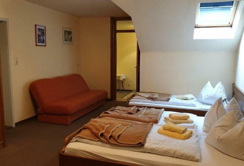 הוסטל Seegasthof Zur Landeroith