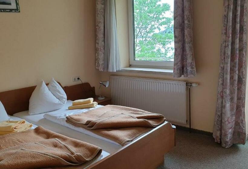 הוסטל Seegasthof Zur Landeroith