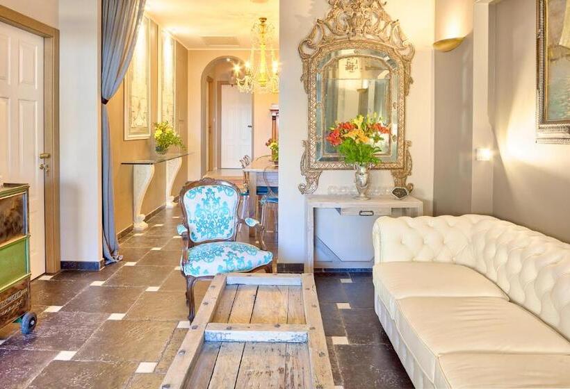 ベッドアンドブレックファースト A Mare Luxury Rooms