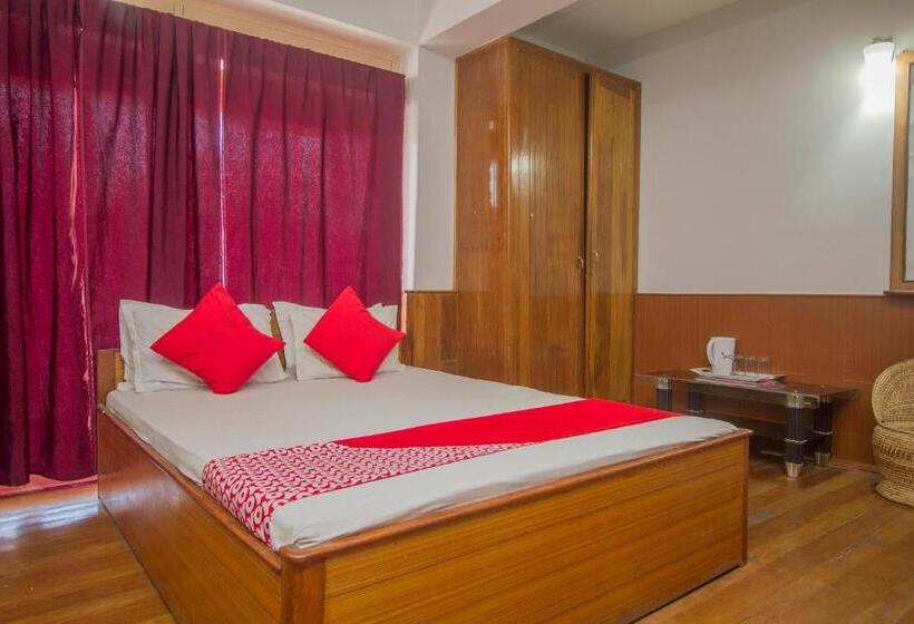 Отель O Nourpem Residency