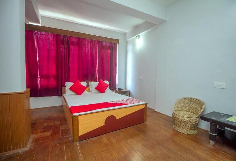 Отель O Nourpem Residency