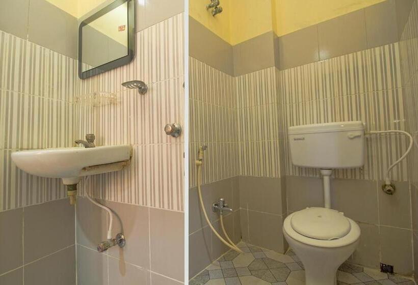 Отель O Nourpem Residency