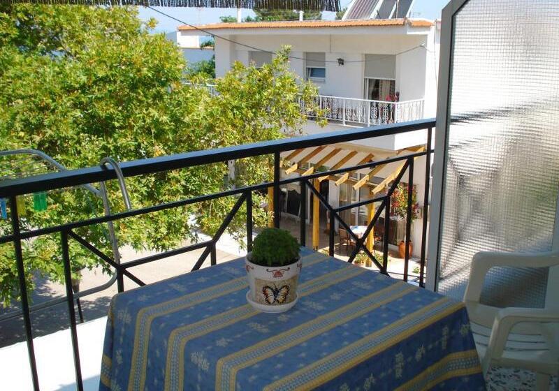 Anna Georgiou Studios