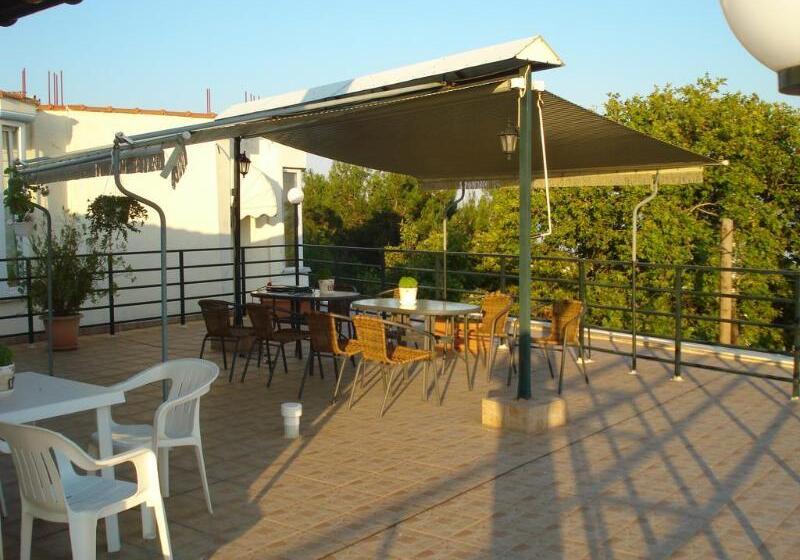 Anna Georgiou Studios