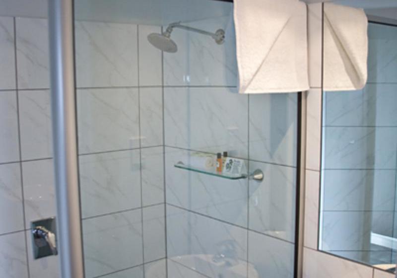 Brighton Hotel Motel