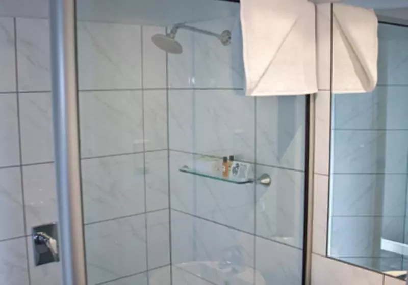 Brighton Hotel Motel