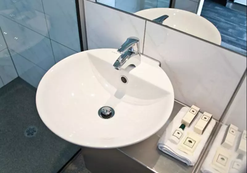 Brighton Hotel Motel