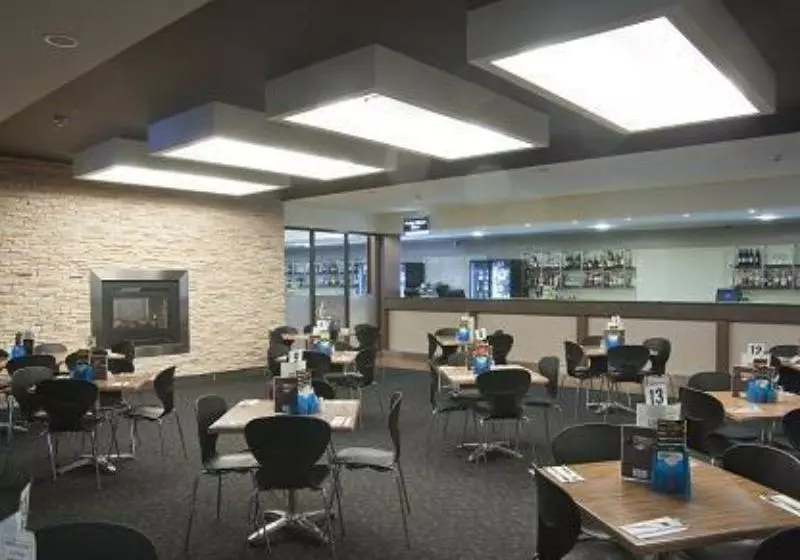 Brighton Hotel Motel