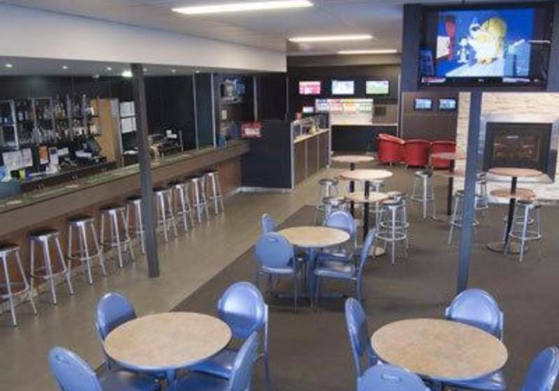 Brighton Hotel Motel