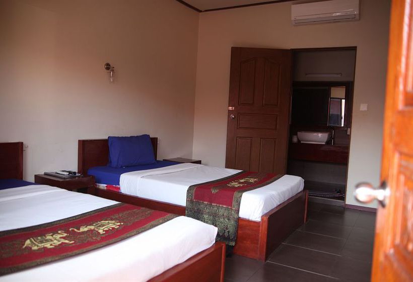 בית מלון כפרי Beach Road