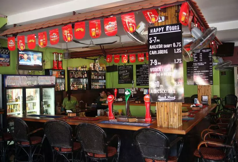 בית מלון כפרי Beach Road